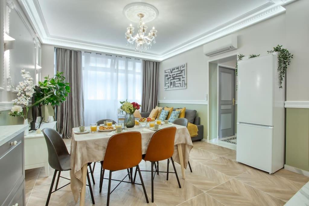 פריז Charming Apart New 2 Bedrooms With Aircon מראה חיצוני תמונה