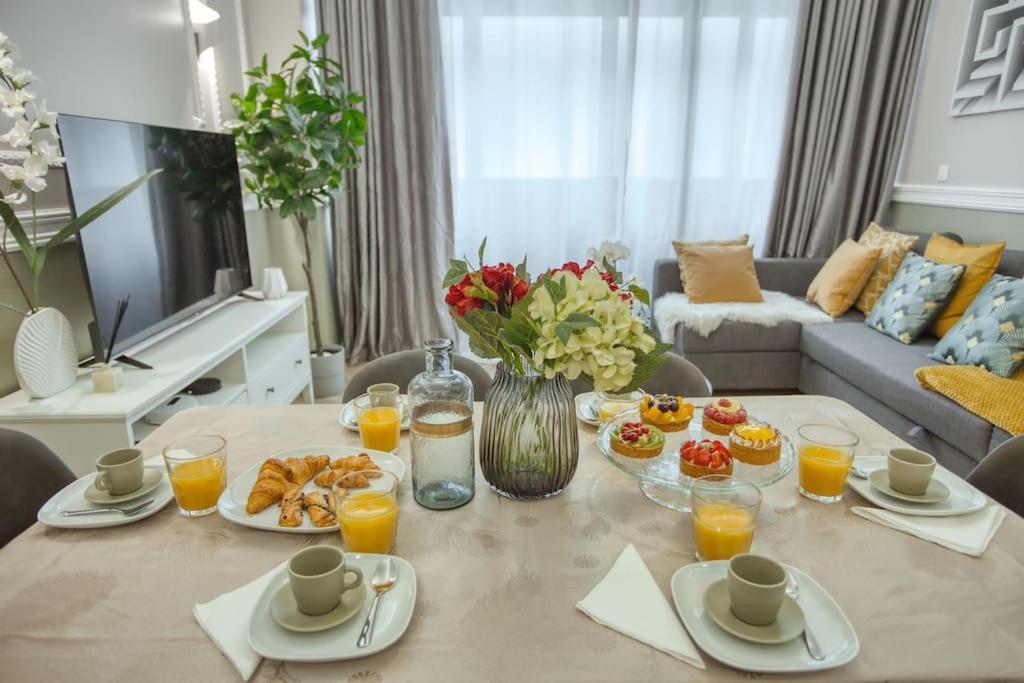 פריז Charming Apart New 2 Bedrooms With Aircon מראה חיצוני תמונה