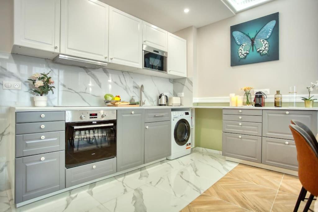 פריז Charming Apart New 2 Bedrooms With Aircon מראה חיצוני תמונה